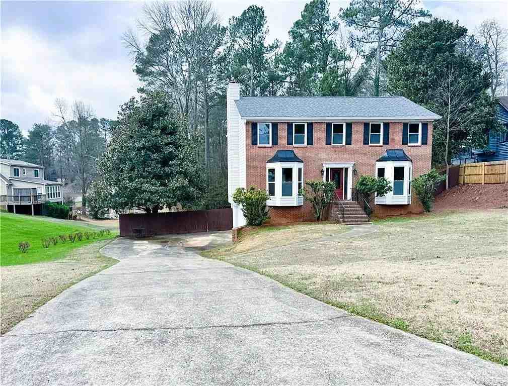 720 Shannon Green Cir Sw #NA - Photo 2 of 31