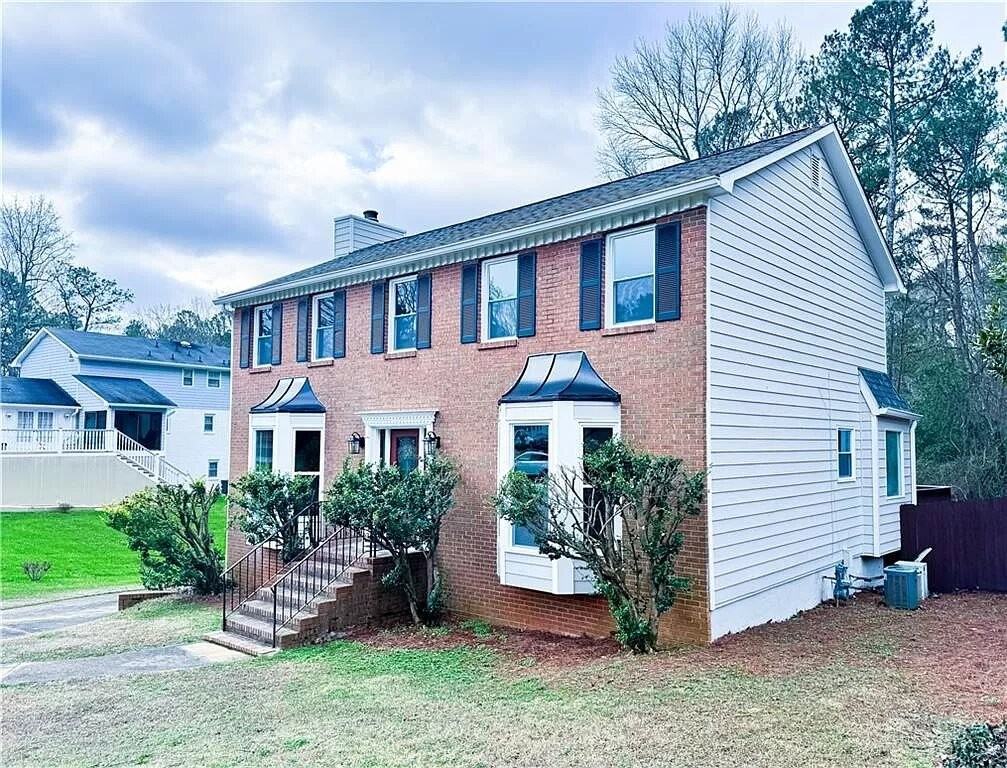 720 Shannon Green Cir Sw #NA - Photo 3 of 31