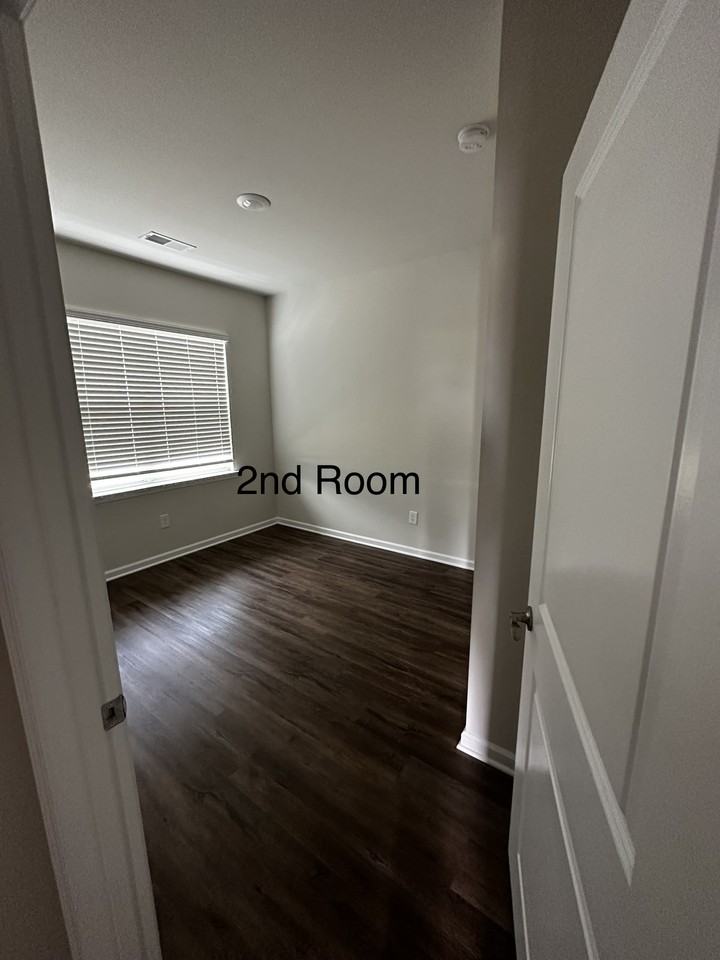 621 Morning Meadows Dr #NA - Photo 2 of 11