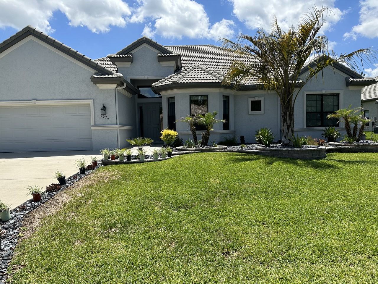 1076 N Hunt Club Dr #NA - Photo 2 of 13