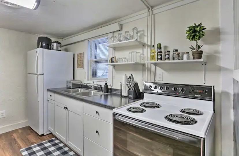 632 Prospect Avenue #NA - Photo 2 of 12