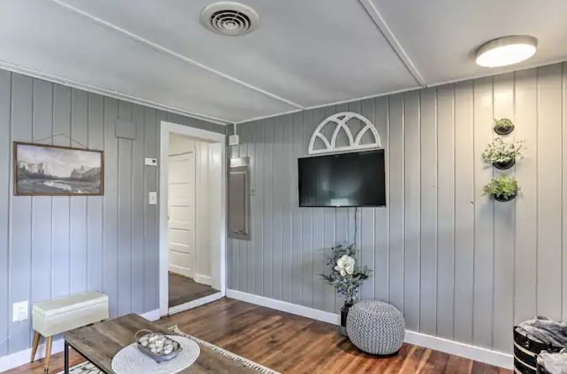 632 Prospect Ave #NA - Photo 4 of 12