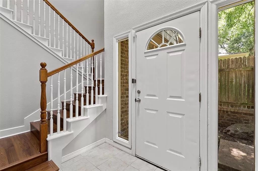 1823 Hillcrest St #NA - Photo 3 of 20