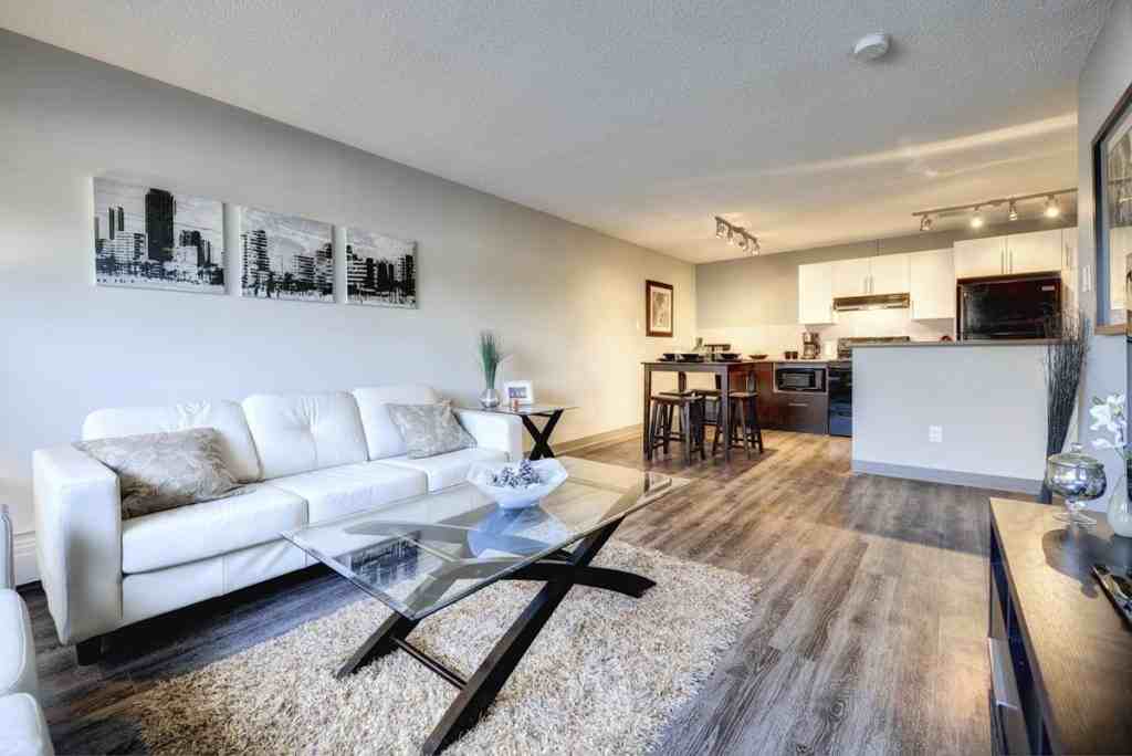 Birchgrove Manor Apartments 1060 1060 Moncton Avenue, Winnipeg, MB