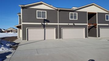 featured image of 1113 Longbow Ln #A