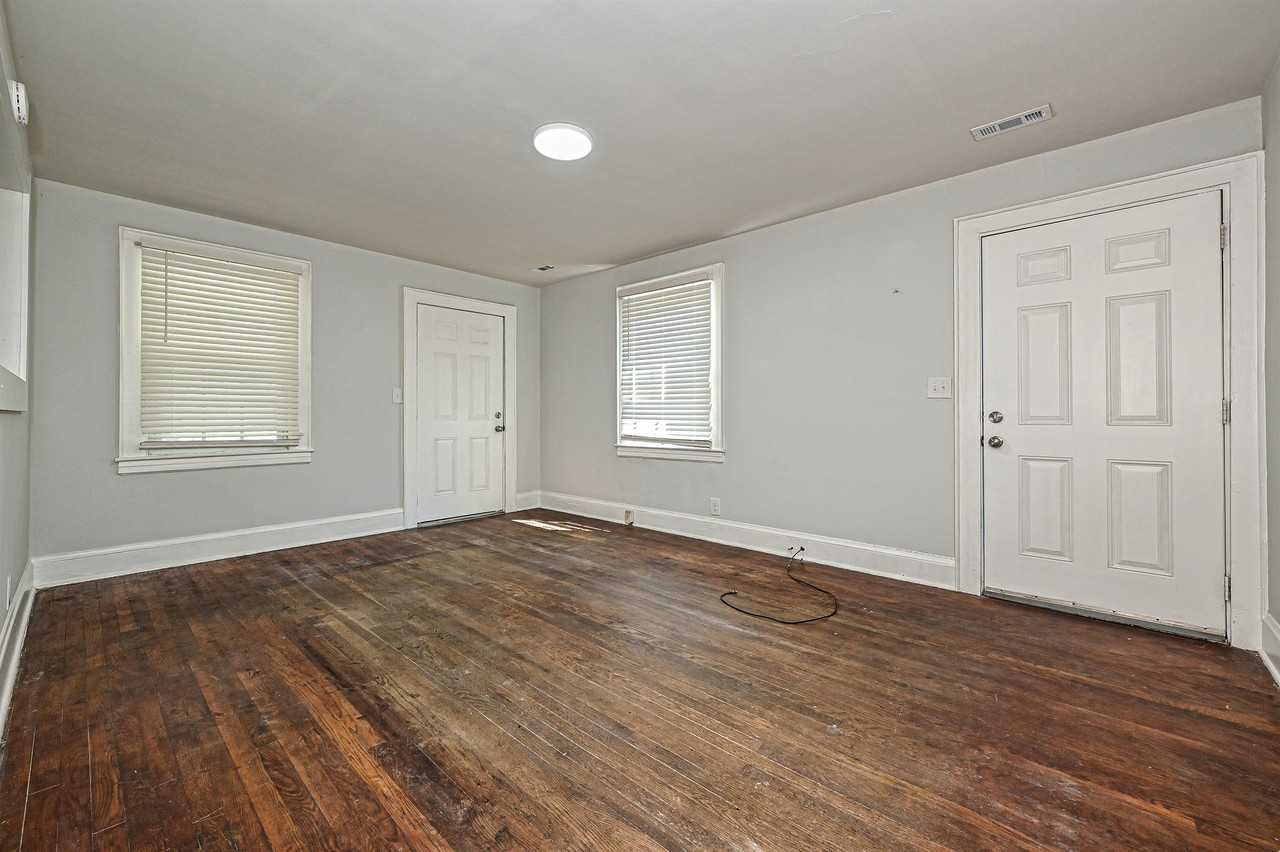 415 Norris Ave #1 - Photo 5 of 22