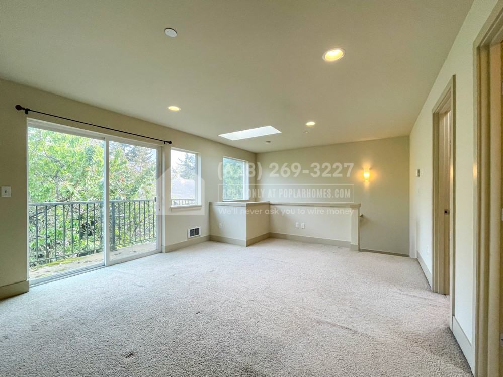 446 N 130th St - Photo 3 of 22