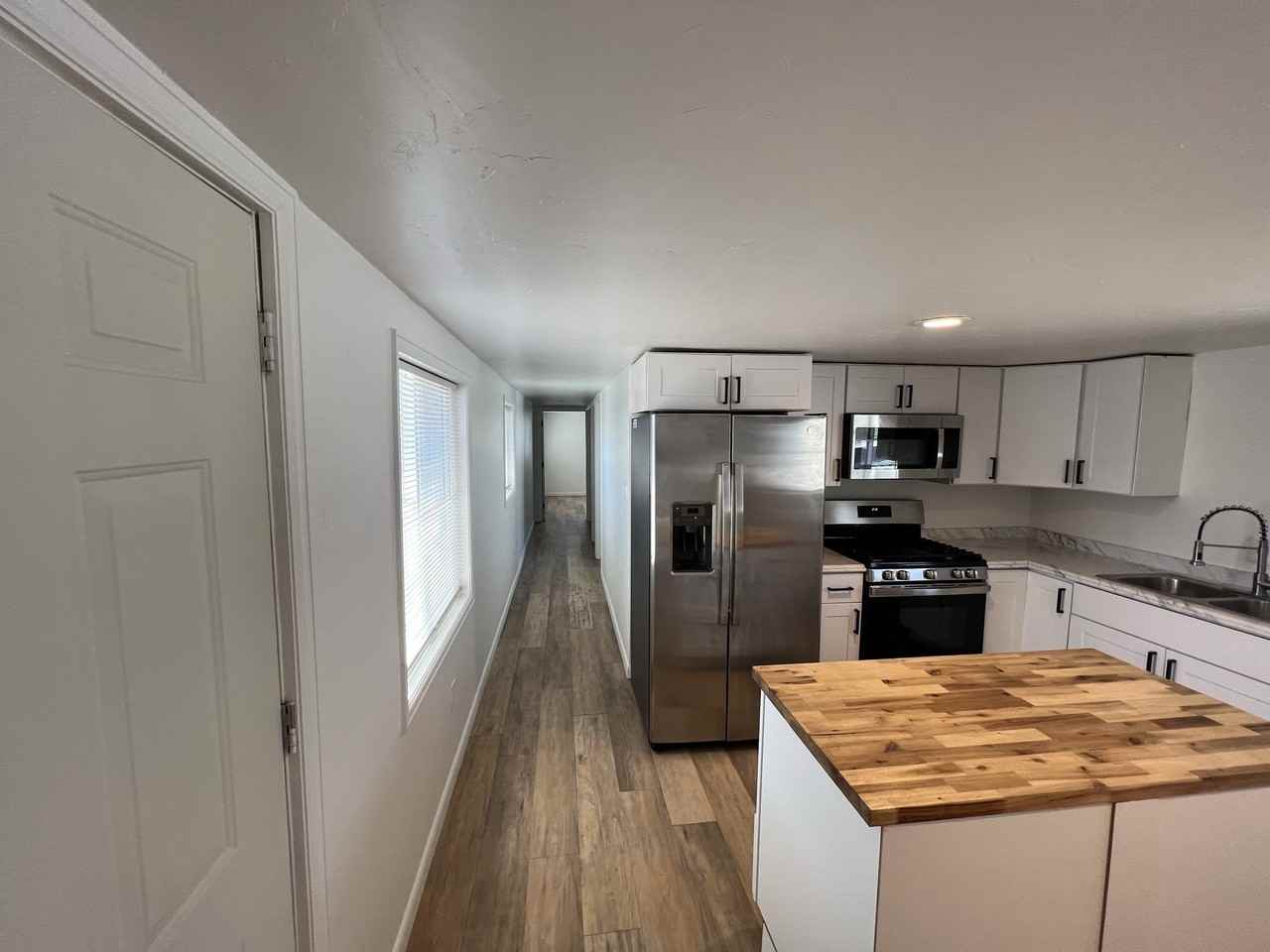 111 Northside Dr #111 - Photo 2 of 19