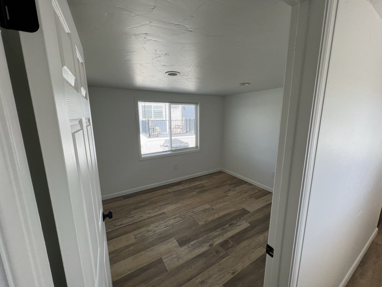 111 Northside Dr #111 - Photo 3 of 19