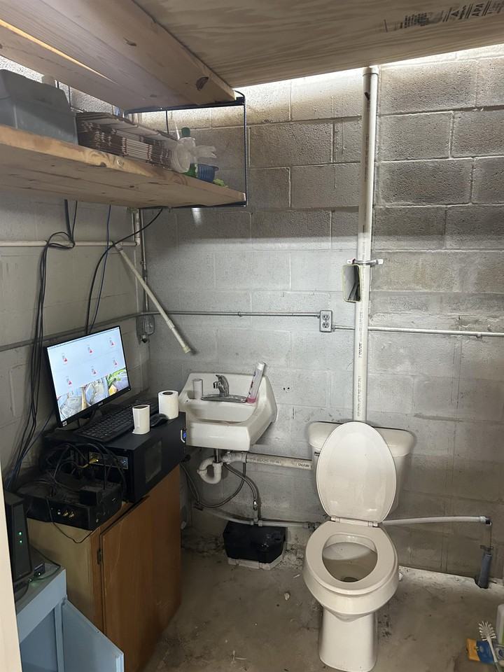 406 Gulpha Street #2-3 - Photo 5 of 10