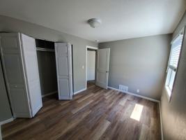 featured image of 702 S 10th St