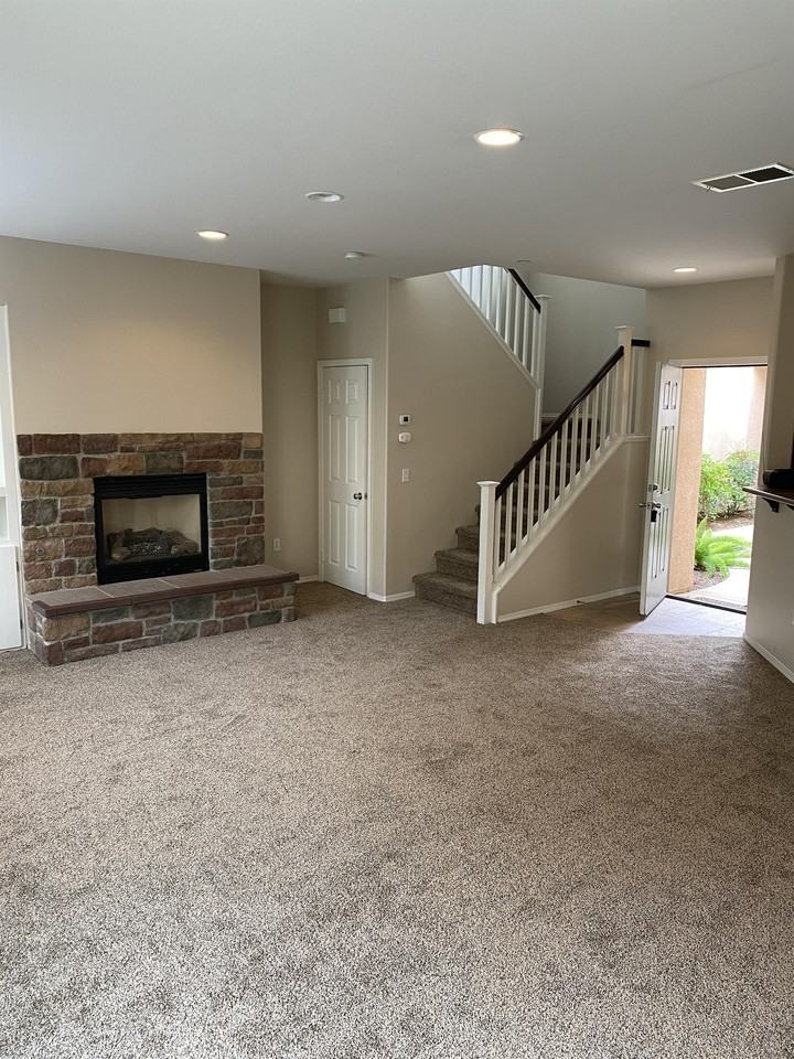 36307 Cosimo Ln #1 - Photo 3 of 13