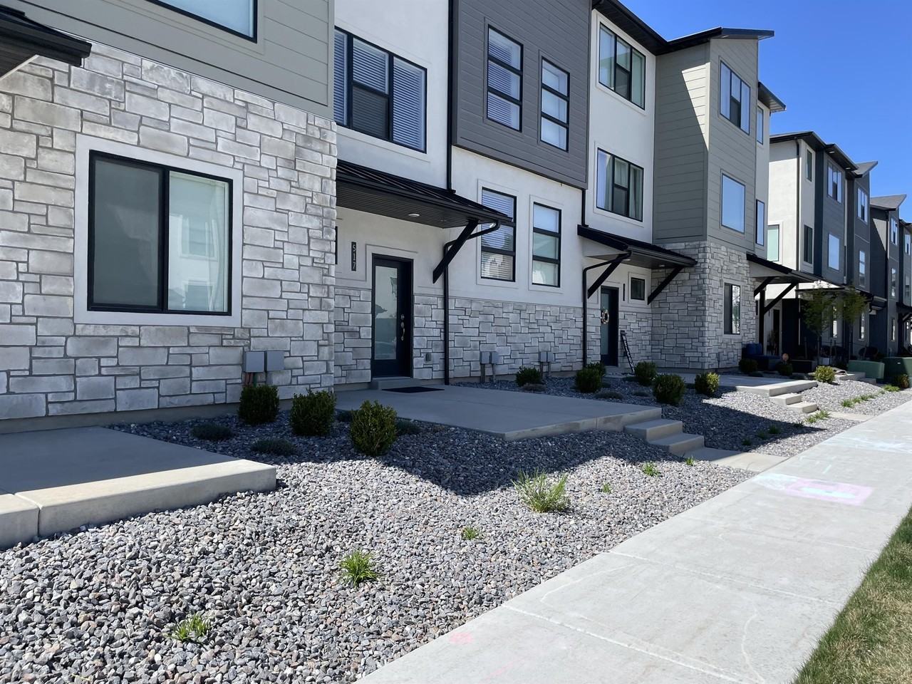 517 S 1080 W #1 - Photo 4 of 29