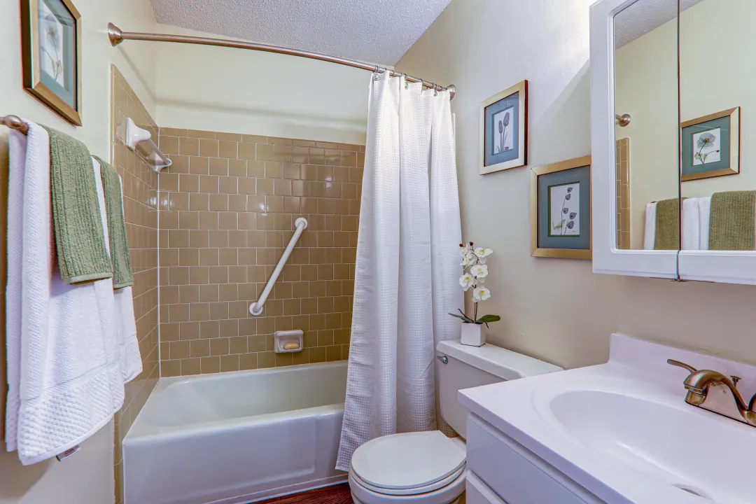 4311 Bayou Boulevard112 #112 - Photo 3 of 10