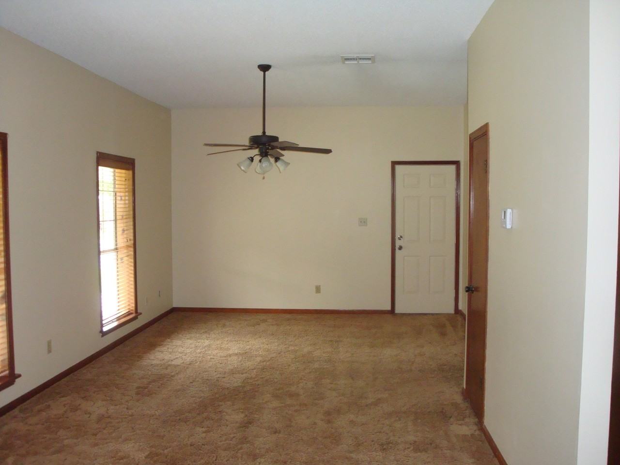 Bilbo 817 - Photo 3 of 6