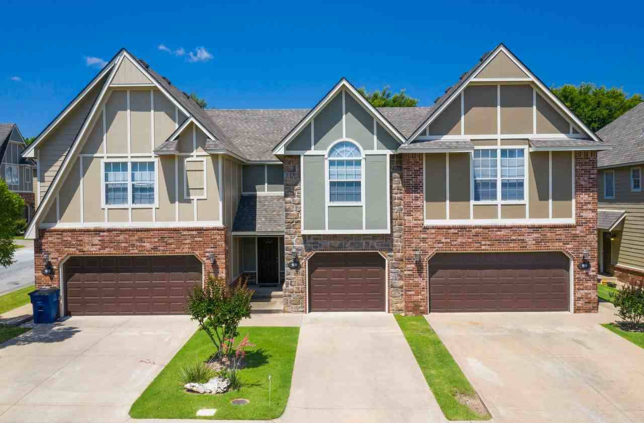 Sydney Court Townhomes - Photo 4 of 50