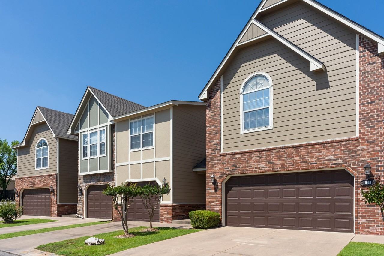 Sydney Court Townhomes - Photo 5 of 50