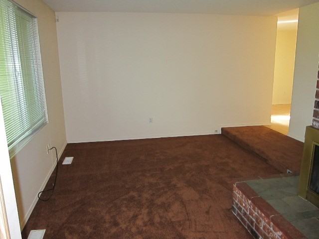 12006 Ne 134th Pl - Photo 3 of 14