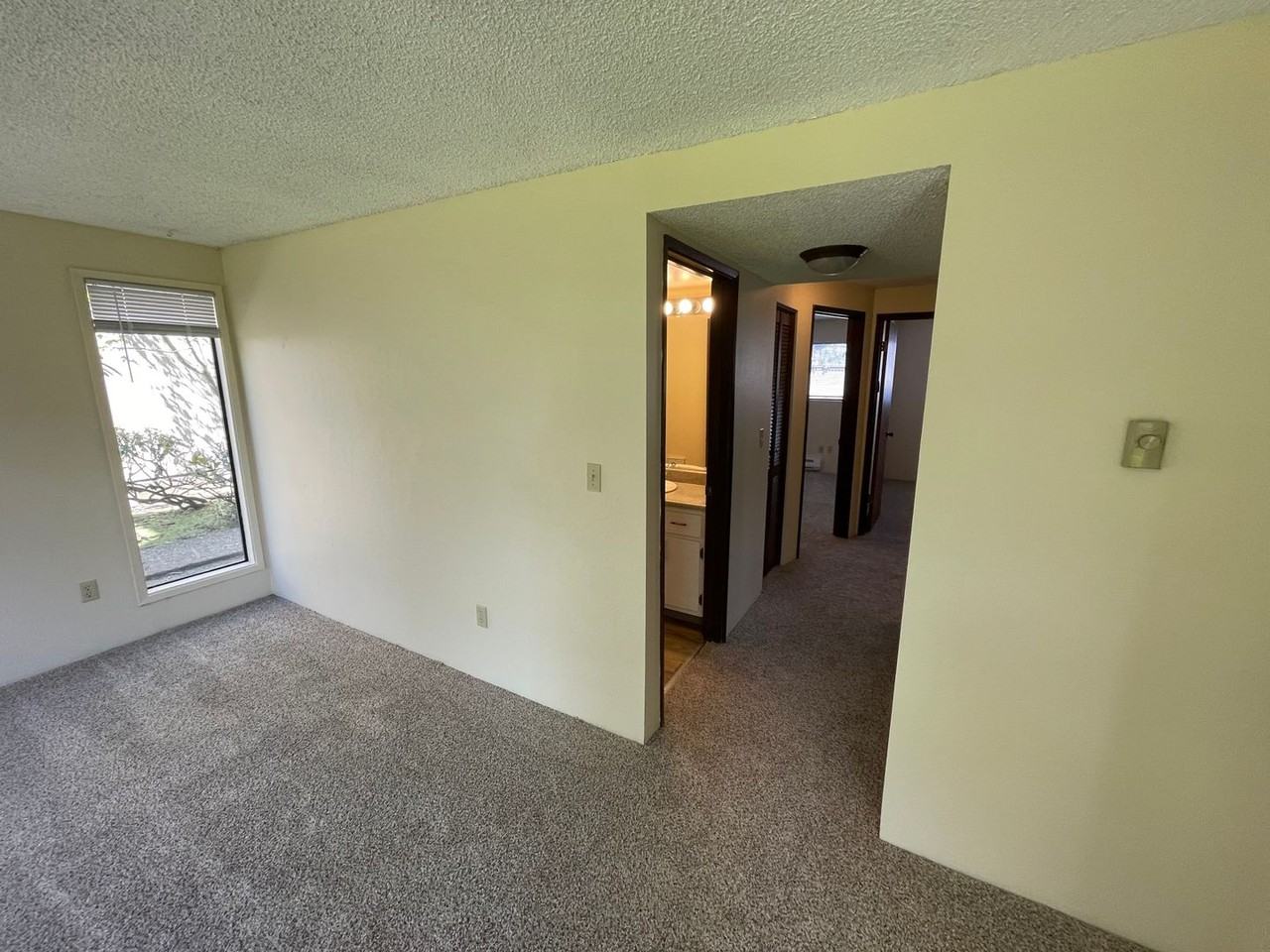 Bay Breeze - Photo 4 of 18