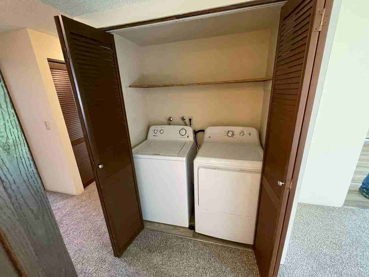 Bay Breeze - Photo 7 of 18