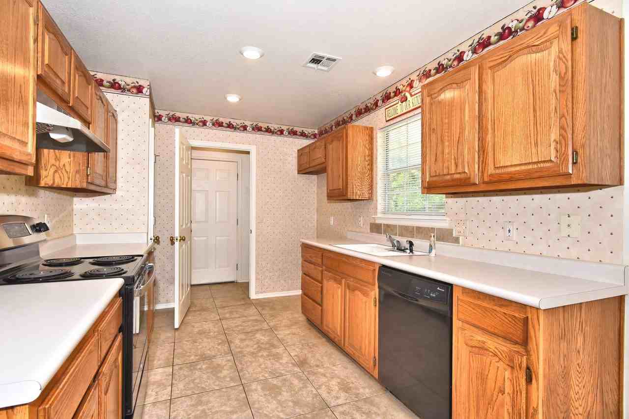 1519 N 1st St - Photo 7 of 24