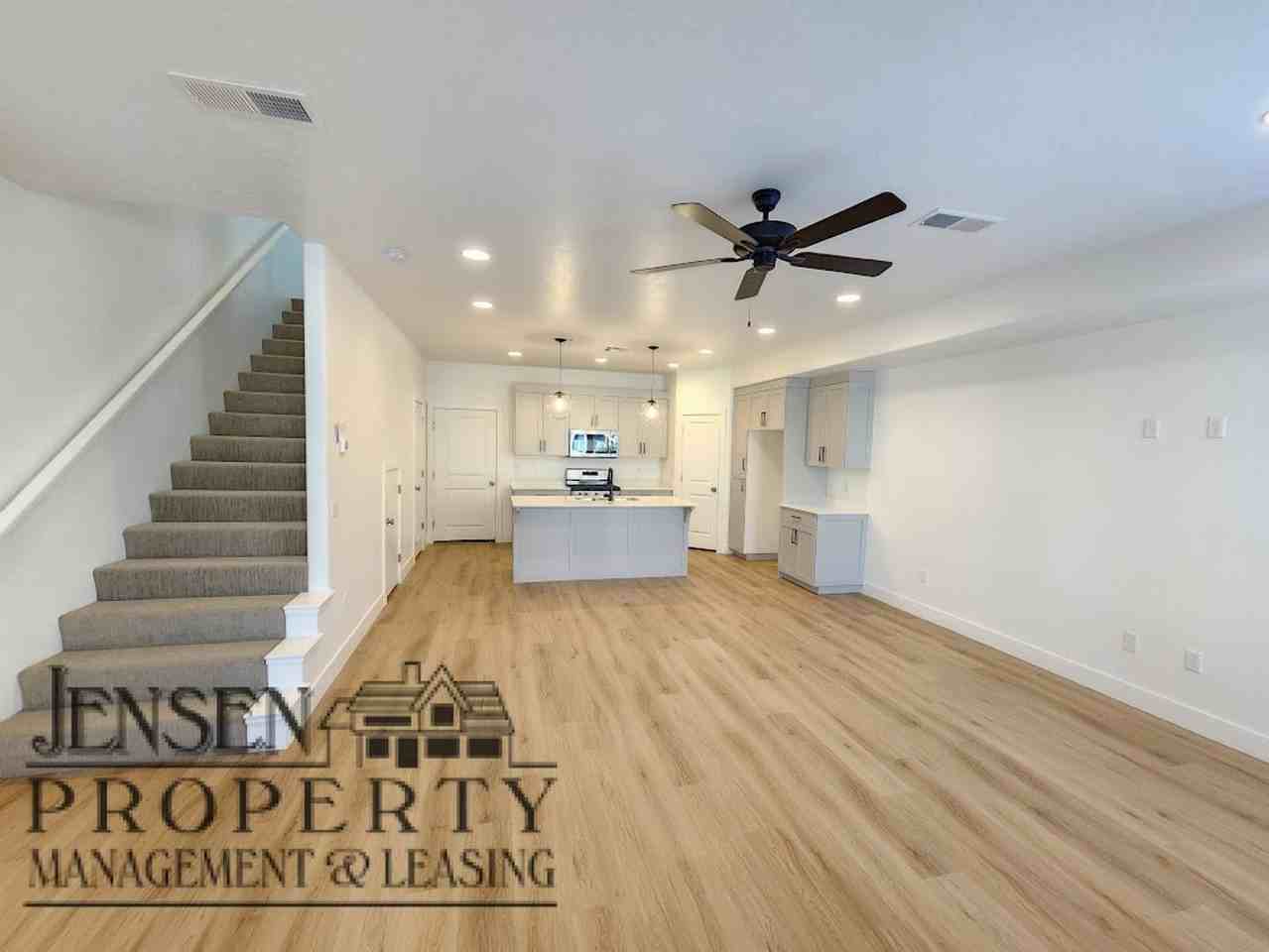 2649 E Wake Forest Ln - Photo 6 of 26