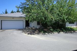 featured image of 1912 Ne Fairview Ave