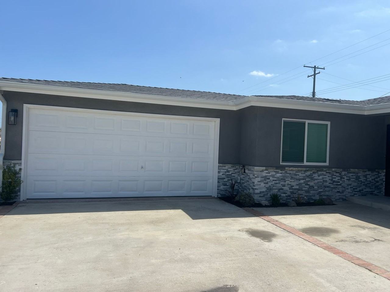 24723 Fries Ave - Photo 3 of 21