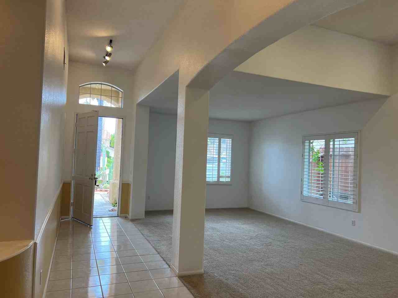 1226 Rathmoor St - Photo 3 of 39