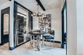 1643 Richmond St - Photo 2 of 10