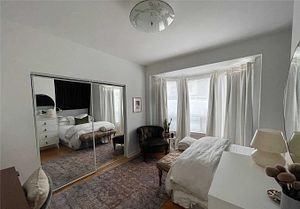 440 Shaw St - Photo 3 of 8
