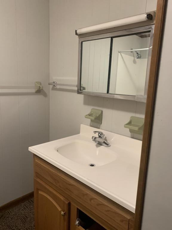 110 1/2 S Meridian St - Photo 6 of 8