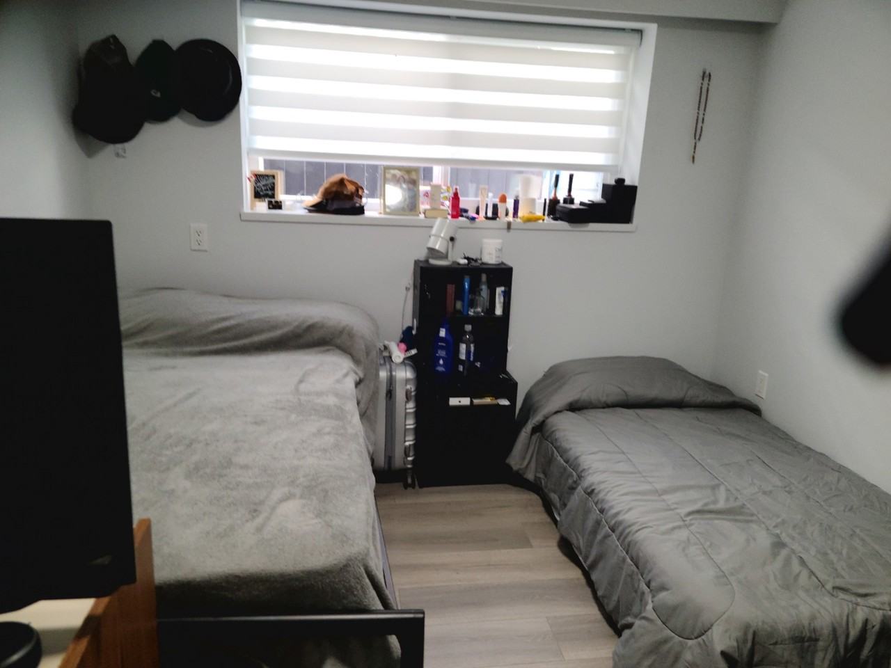 East Kent Avenue North - Photo 7 of 11