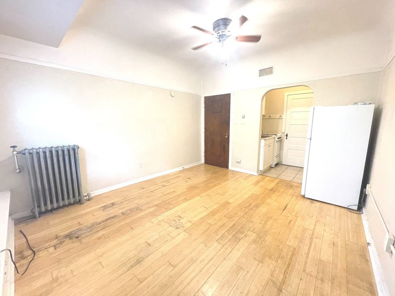 1503-15 E Kane Pl - Photo 3 of 43