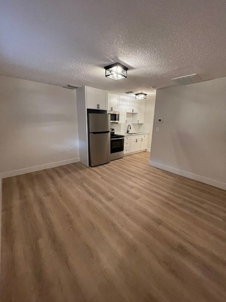 The Grande @ Gainesville - Photo 5 of 8