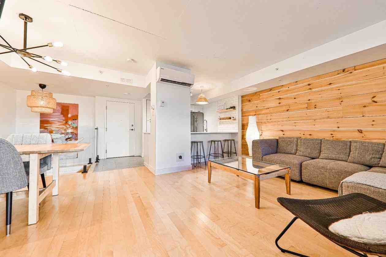 1606 Rue Ottawa #203