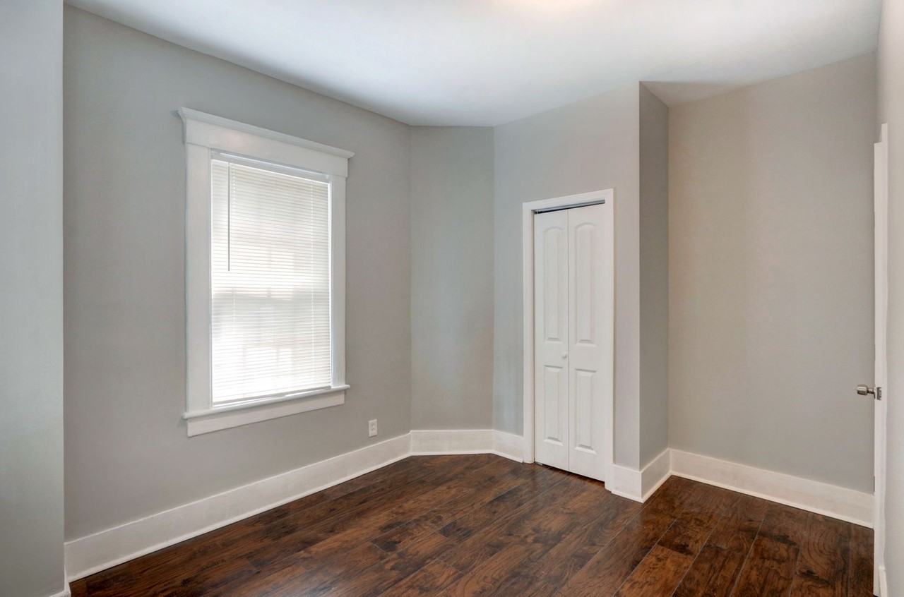 1505 Reynolds Street - Photo 5 of 17