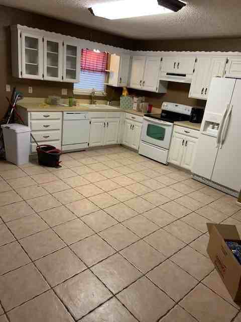 425 W Kiowa Dr - Photo 3 of 6