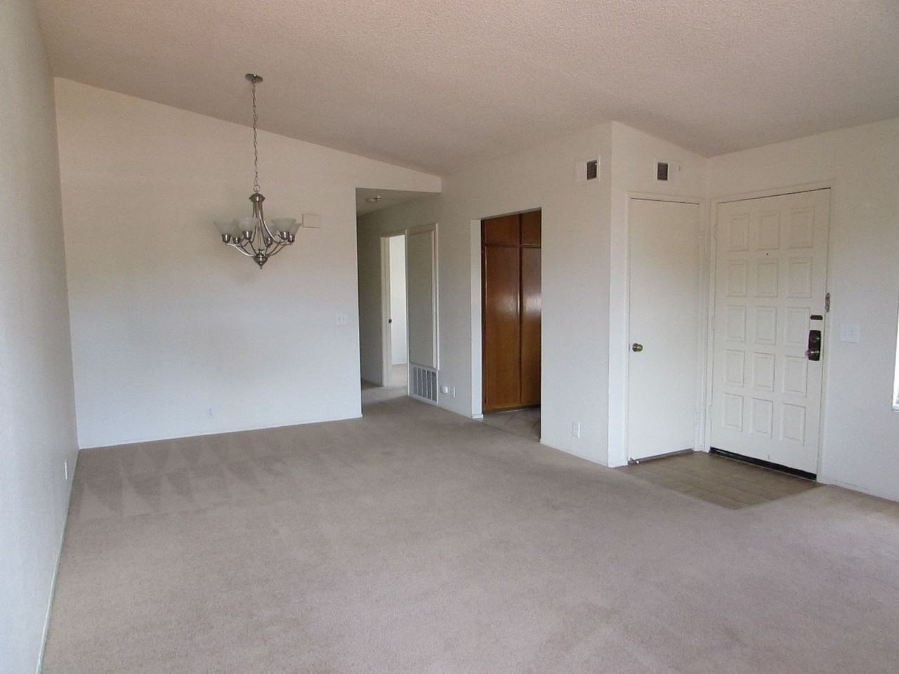 7606 Palmilla Dr #38 - Photo 4 of 12