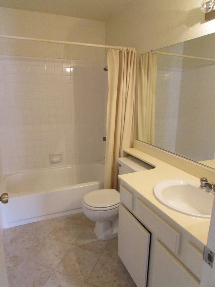 7606 Palmilla Dr #38 - Photo 6 of 12