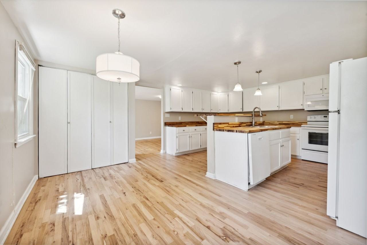 5027 Jackson King Rd - Photo 5 of 17