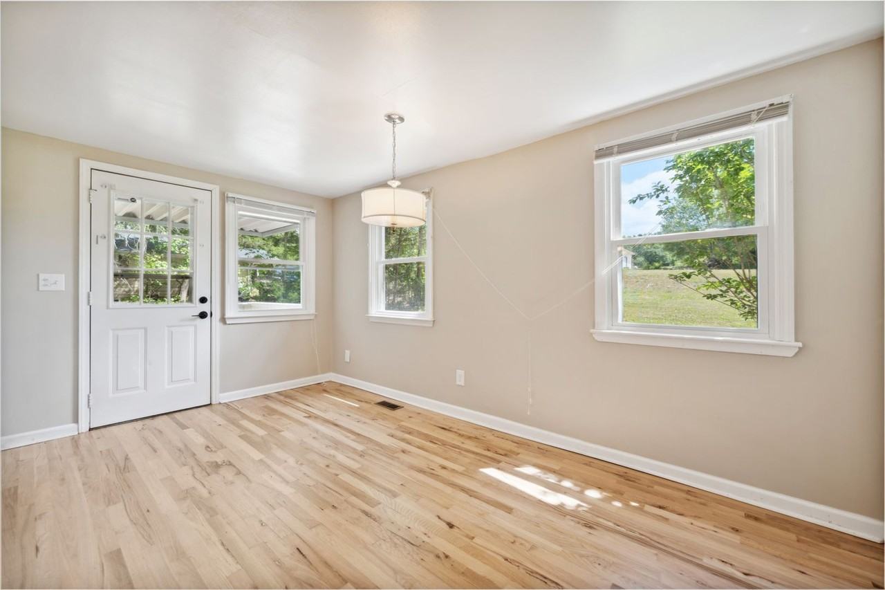 5027 Jackson King Rd - Photo 7 of 17