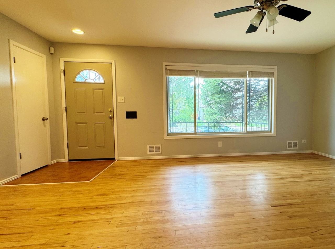 6644 S Race Cir E - Photo 2 of 23