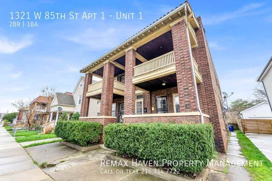 1321 W 85th St Apt 1 #1 - Photo 2 of 26