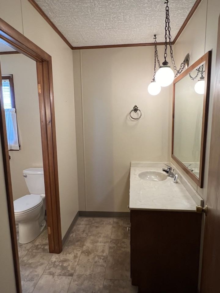 225 B St #NA - Photo 2 of 26