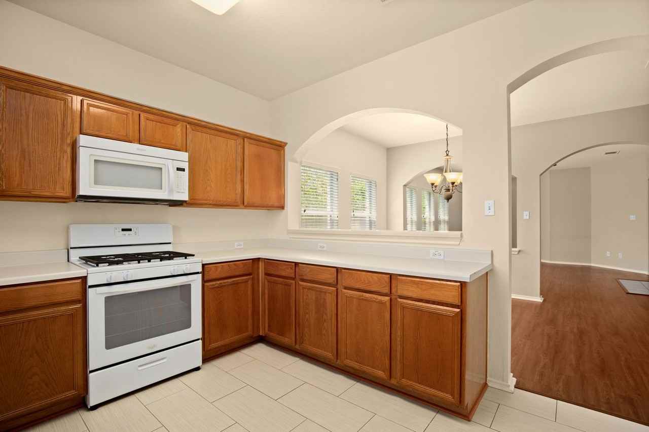 148 Pecanwood N - Photo 7 of 23