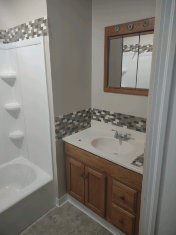 105 Maher St - Photo 6 of 29