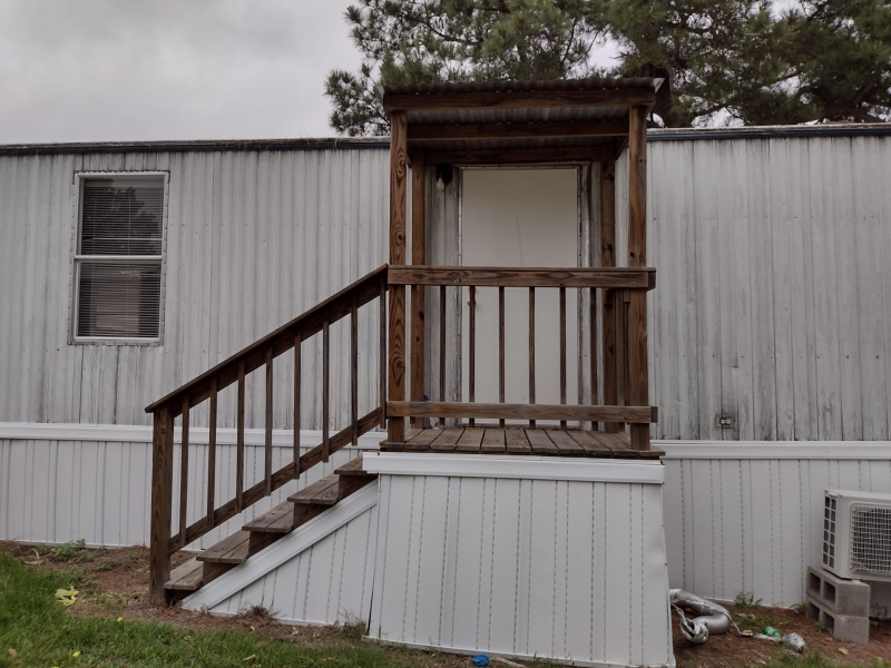 104 Bosque - Photo 2 of 9
