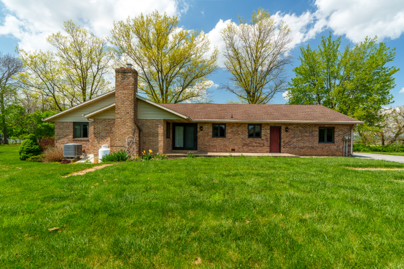 740 Lincoln Gardens Rd - Photo 3 of 20