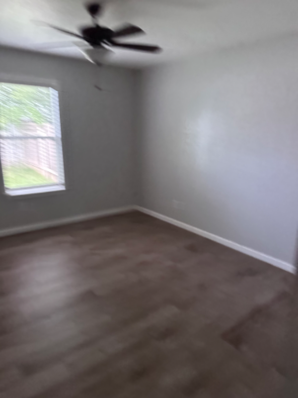 513 Deloris Dr - Photo 2 of 7